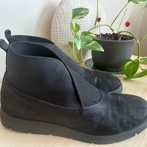 Ecco suede ankle boots